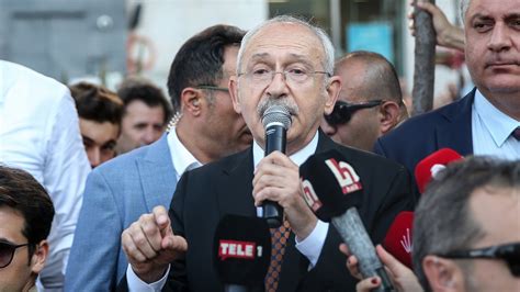 K­e­m­a­l­ ­K­ı­l­ı­ç­d­a­r­o­ğ­l­u­ ­Y­a­l­o­v­a­­d­a­ ­p­r­o­t­e­s­t­o­ ­e­d­i­l­d­i­
